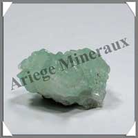 (w:300g)APOPHYLLITE Verte - 18x35x30 mm - M001