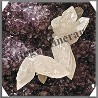 AMETHYSTE - Gode avec Cristaux de Calcite - 750x480x200 mm - 47 500 grammes - M001