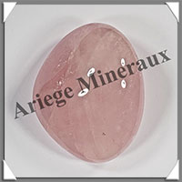 QUARTZ ROSE - Galet de Soins - 182 grammes - 68x57x36 mm - R111