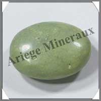 SERPENTINE - Galet de Soins - 45 grammes - 47x36 mm - A004