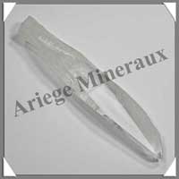 QUARTZ LEMURIEN - 57 grammes - 115x25x15 mm - C575