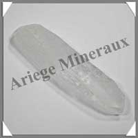 QUARTZ LEMURIEN - 119 grammes - 130x30x20 mm - C649