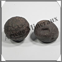 MOQUIS (en Paire) - 27 mm (Fminin) et 26x21 mm (Masculin) - 50 grammes - M032