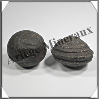 MOQUIS (en Paire) - 50 mm (Fminin) et 60x44 mm (Masculin) - 342 grammes - M042