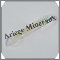 OPAL AURA Quartz - 2,2 grammes - 46x9x6 mm - C039