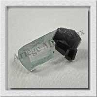 AIGUE MARINE - 3 grammes - 32x32x32 mm - P001